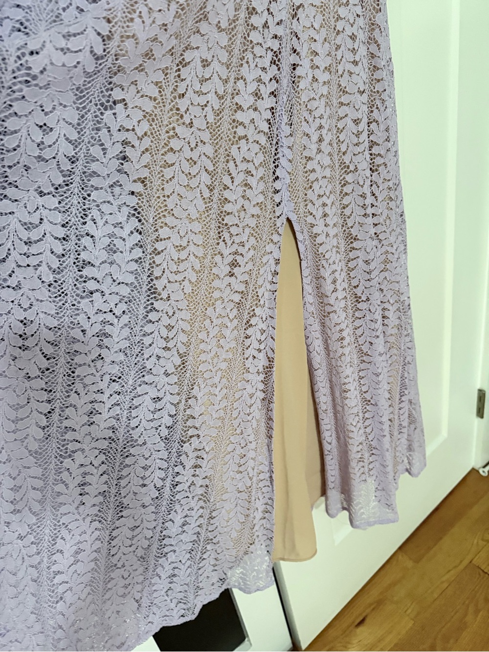 NWT White House Black Market Lilac Lace Halter Dress - Picture 8 of 9